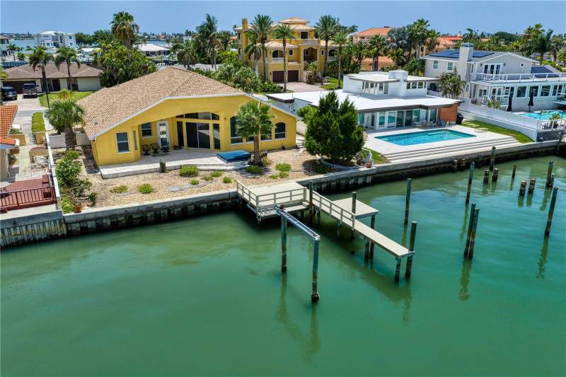3 bedroom Single Family Residence at 115 Aleta Drive, Bellevue Estates Island 3rd Add, Belleair Beach — photo 4