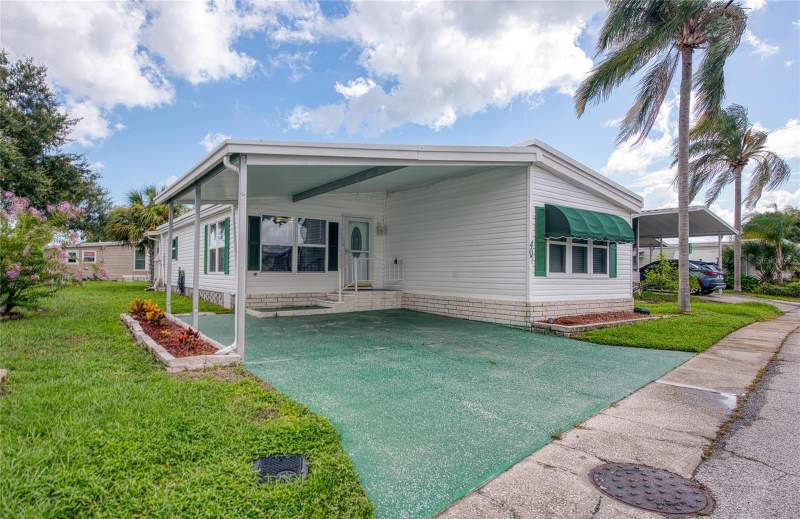 407 DOLPHIN DRIVE home for sale in Gull Aire Village