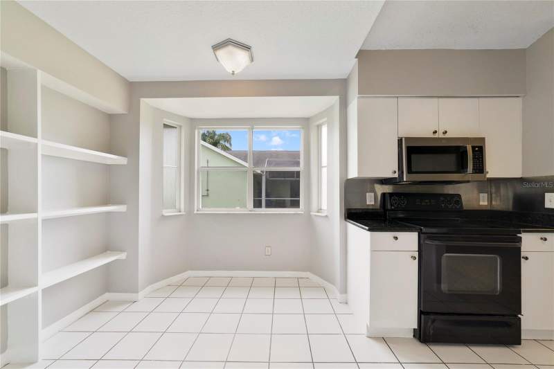 3 bedroom Single Family Residence at 520 Hanging Moss Road, Sunridge Woods Ph 3, Davenport — photo 4