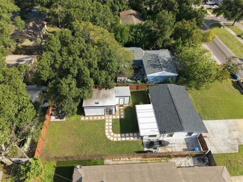 1684 Coral Way, Largo FL - photo 6 of 56