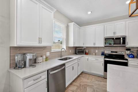 2044 Canopy Terrace Boulevard, Deland FL - photo 6 of 31