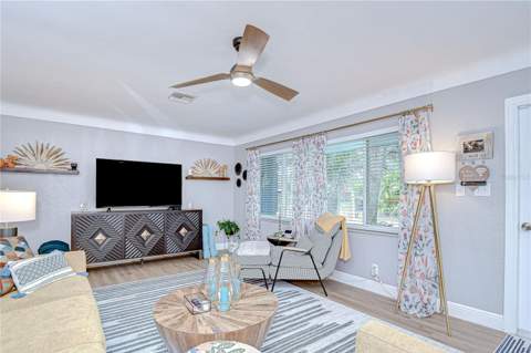 130 63rd Street, St Petersburg FL - photo 8 of 44