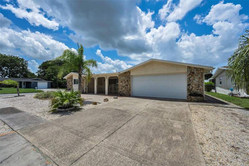 3 bedroom Single Family Residence at 5834 Embay Avenue, Holiday Garden Estates, New Port Richey — photo 3