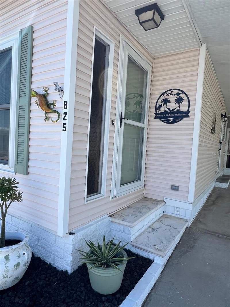 2 bedroom Manufactured Home at 825 Coconut Palm Street, Palm Hill Mobile Home Park Unrec, Largo — photo 3