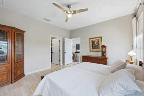 3583 Secret Stroll Drive, Sarasota FL - photo 21 of 46