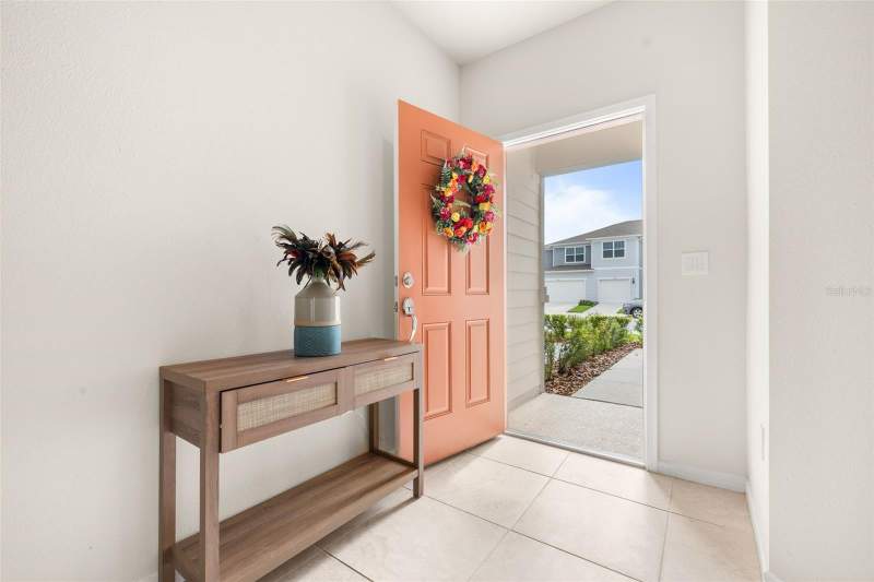 3 bedroom Townhouse at 2615 Winsome Way, Belle Haven Ph 2, Davenport — photo 3