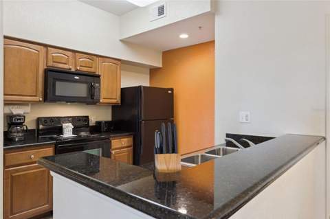 8101 Resort Village Drive #31110, Orlando FL - photo 7 of 34