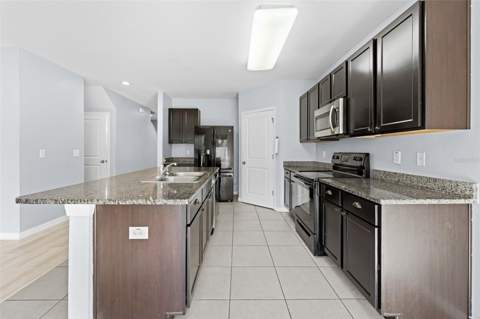 3915 Bramblewood Loop, Spring Hill FL - photo 15 of 69