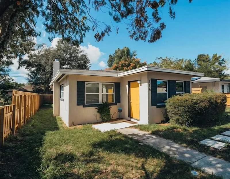 2 bedroom Single Family Residence at 315 E Street, Fresco Park, Lake Wales — photo 1