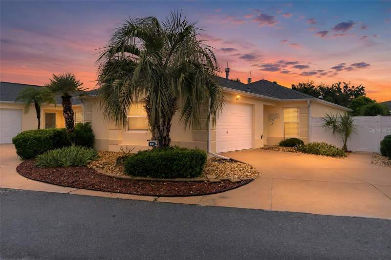 2 bedroom Villa at 1041 Reidville Road, The Villages, The Villages — photo 2
