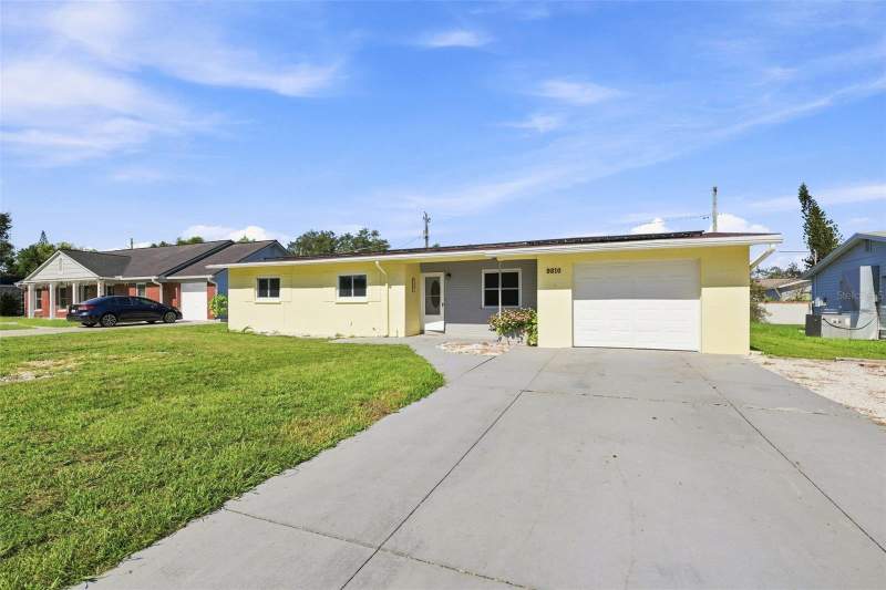 4 bedroom Single Family Residence at 9810 N 54th Street, Temple Terrace Plaza, Temple Terrace — photo 5