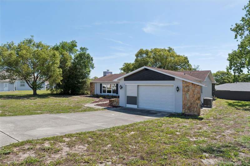 2 bedroom Single Family Residence at 10200 Sunburst Court, Spring Hill, Spring Hill — photo 3