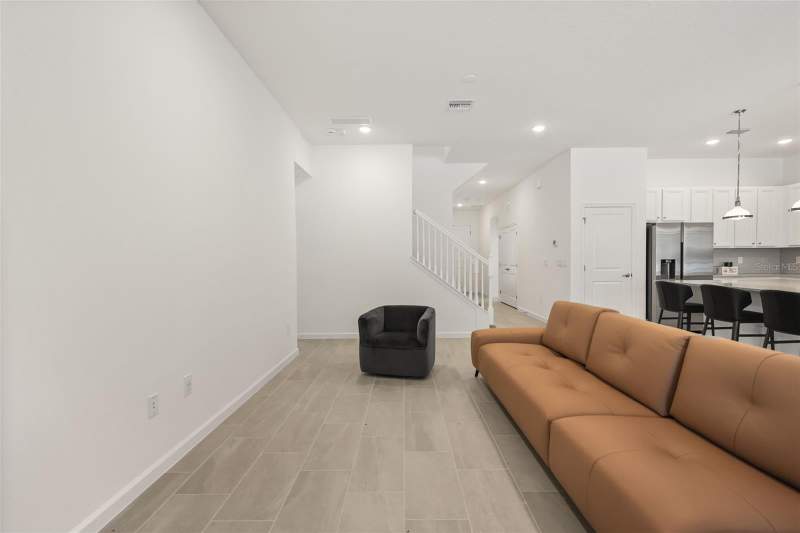 9 bedroom Single Family Residence at 5821 High Seas Drive, Paradiso Grande Ph 2, Orlando — photo 3