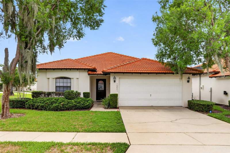 4 bedroom Single Family Residence at 16801 Lazy Breeze Loop, High Grove Unit 2, Clermont — photo 2