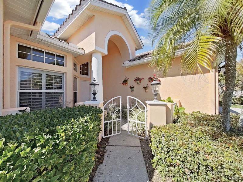 3 bedroom Single Family Residence at 4833 Windmill Palm Terrace, Placido Bayou, St Petersburg — photo 5
