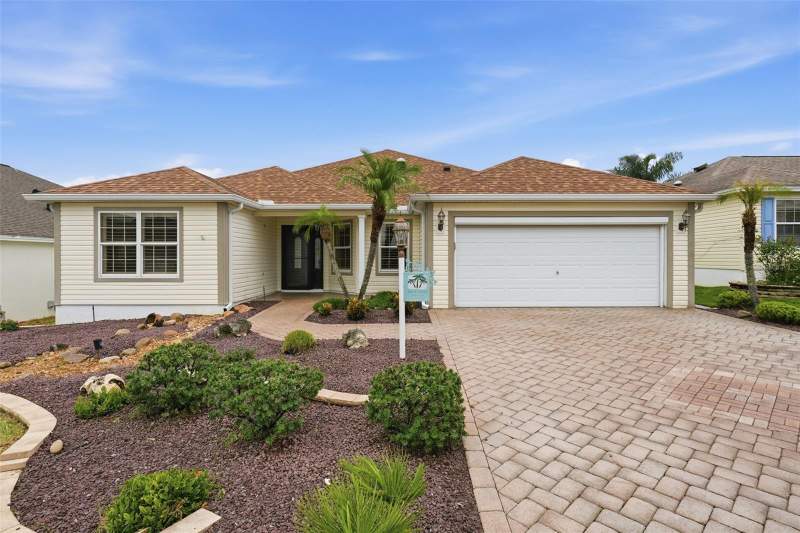 3 bedroom Single Family Residence at 1723 Latta Court, The Villages, The Villages — photo 2