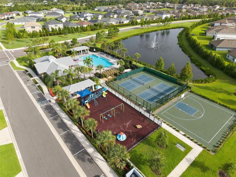 4 bedroom Single Family Residence at 16331 66th Lane, Aviary At Rutland Ranch Ph Iia & Iib, Parrish — photo 4