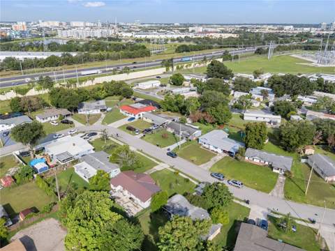 6201 Antilla Drive, Orlando FL - photo 9 of 39