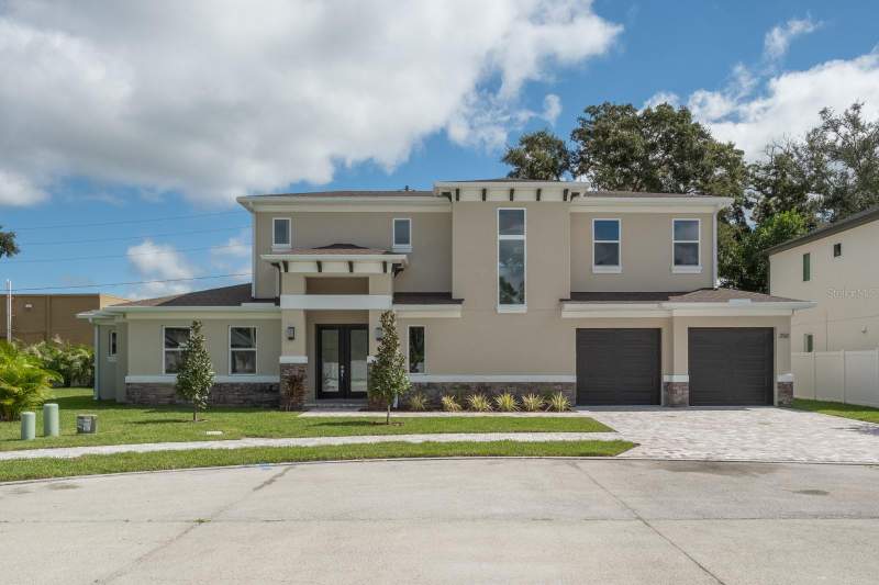 Larocca Estates