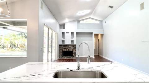 8854 Oak Landings Court, Orlando FL - photo 18 of 61