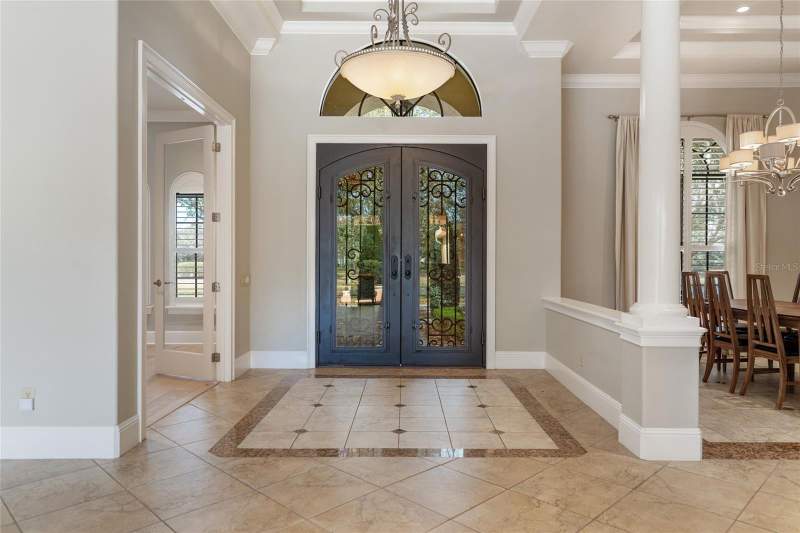 4 bedroom Single Family Residence at 6560 Lake Burden View Drive, Keenes Pointe, Windermere — photo 2