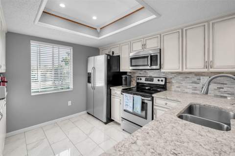 110 Cypress Ct #3-82, Oldsmar FL - photo 6 of 37