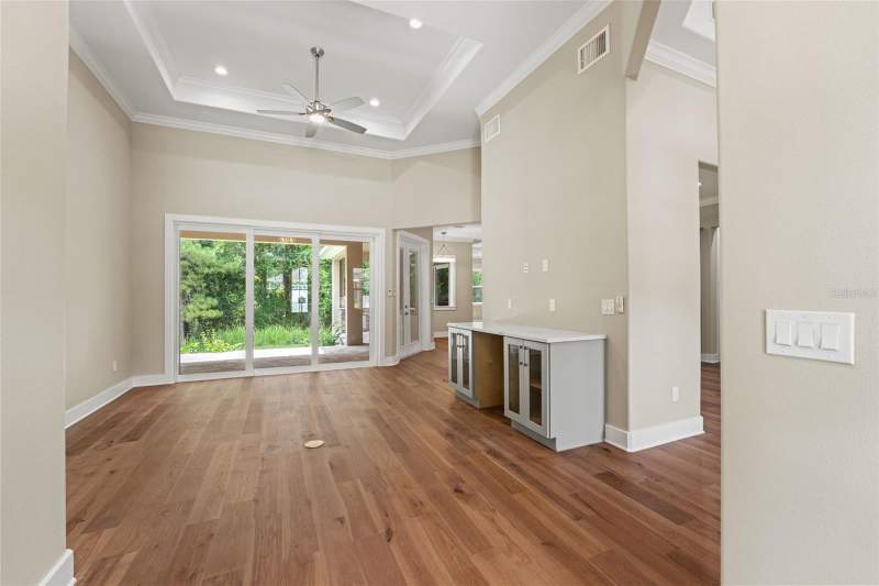 4 bedroom Single Family Residence at 5034 Elm Leaf Drive, Southern Hills Plantation Ph 2, Brooksville — photo 4