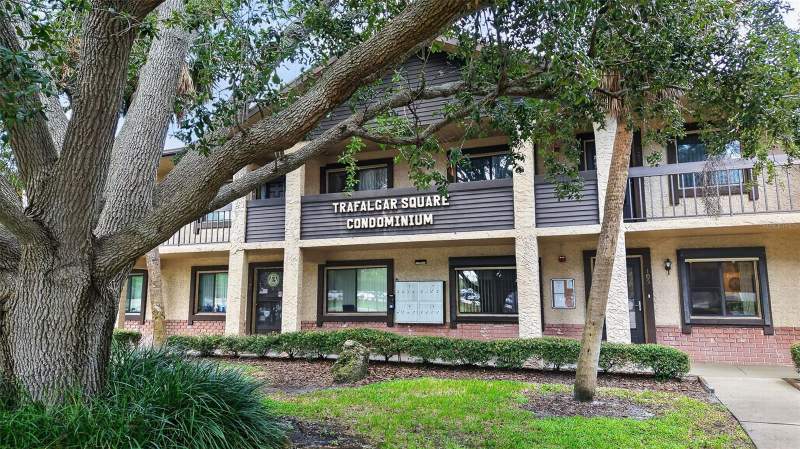 2 bedroom Condominium at 725 83rd Avenue #205, Trafalgar Square Condo, St Petersburg — photo 2