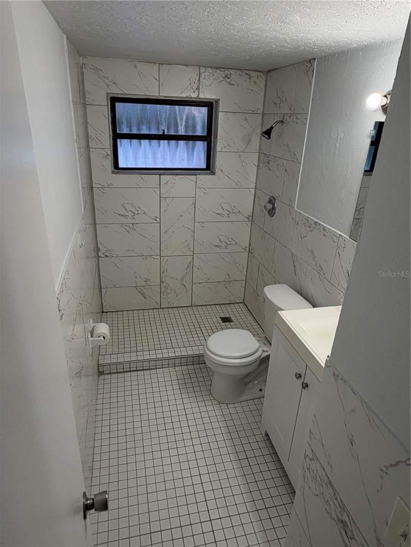 3 bedroom Single Family Residence at 1923 Fruitland Park Circle, Fruitland Park, Eagle Lake — photo 4