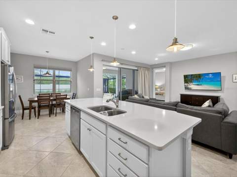 11708 Meadow Grove Circle, Orlando FL - photo 10 of 38