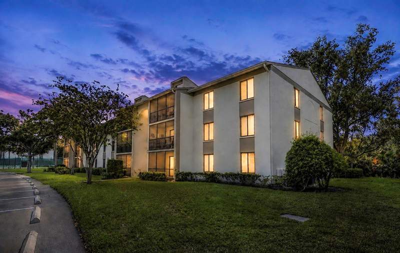3166 LAKE PINE WAY #H1 home for sale in Pine Ridge At Lake Tarpon Village