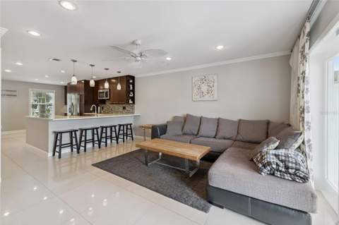 4779 Coquina Key Drive, St Petersburg FL - photo 6 of 56