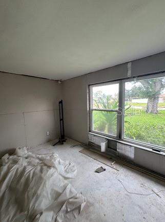 2014 Tanglewood Way, St Petersburg FL - photo 8 of 29
