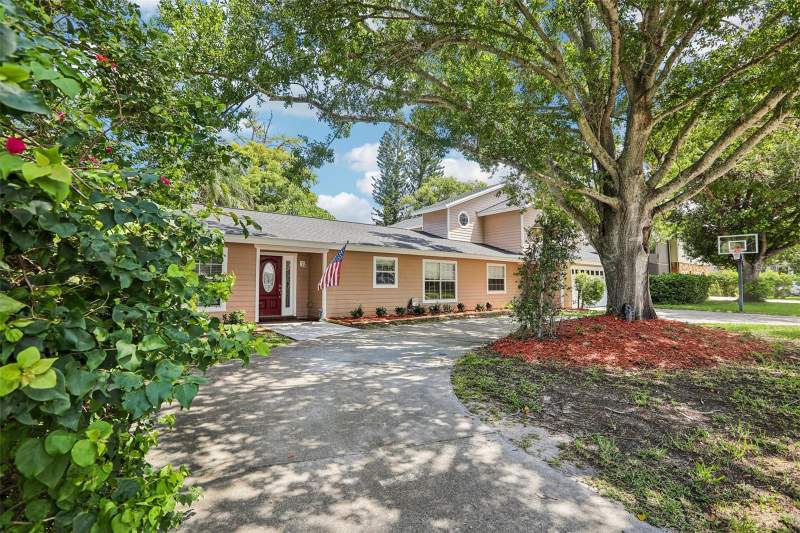 4 bedroom Single Family Residence at 3131 N Canal Drive, Lake Tarpon Estates, Palm Harbor — photo 3