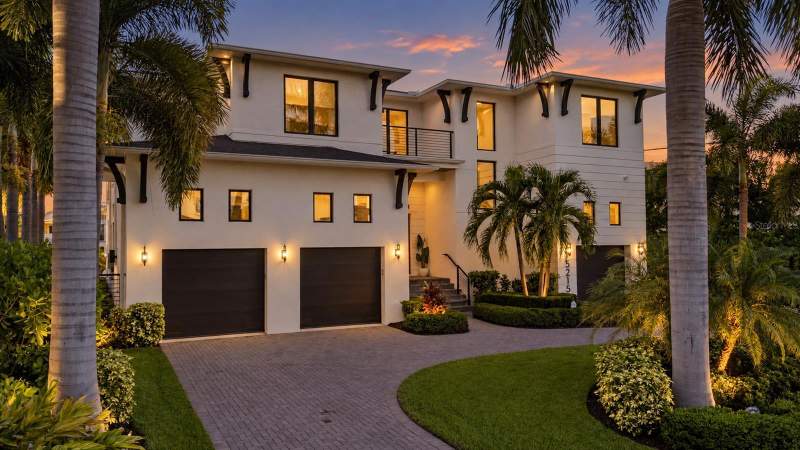 5215 W NEPTUNE WAY home for sale in Beach Park