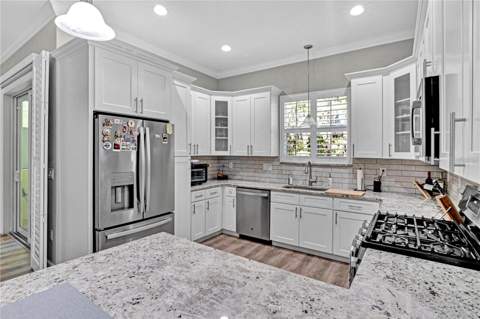 746 Grand Cypress Lane, Tarpon Springs FL - photo 6 of 6