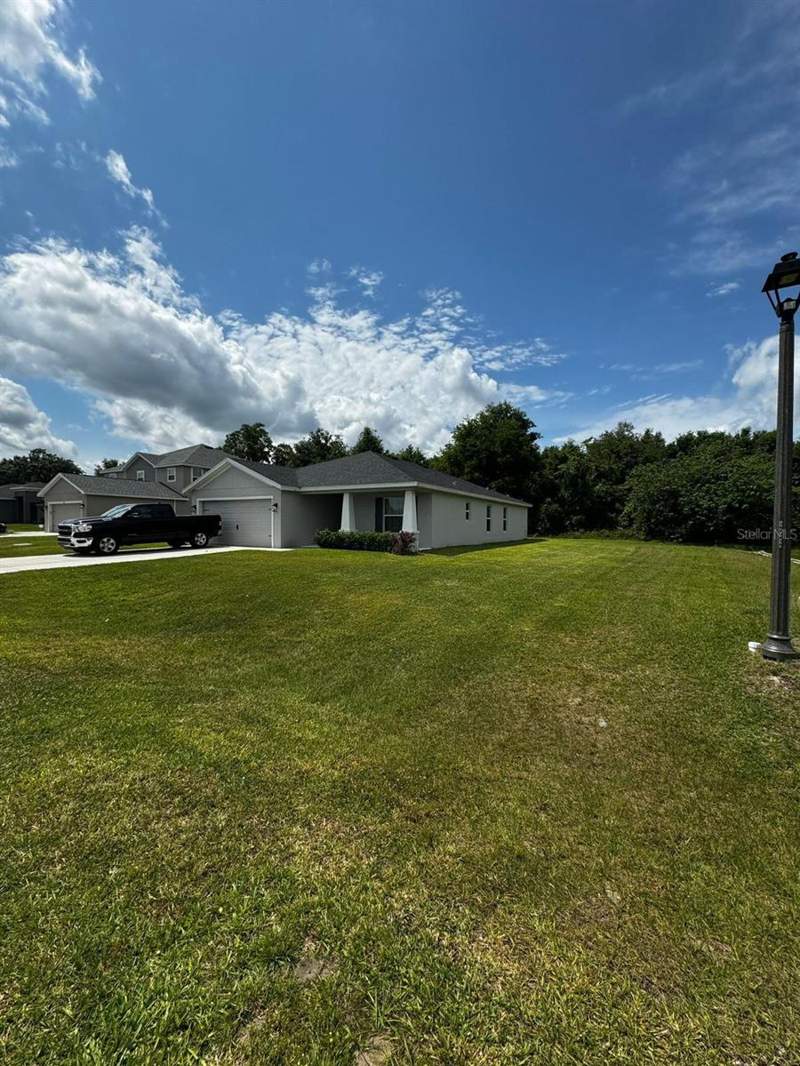 4 bedroom Single Family Residence at 9028 SE 41st Court Road, Summercrest, Ocala — photo 4