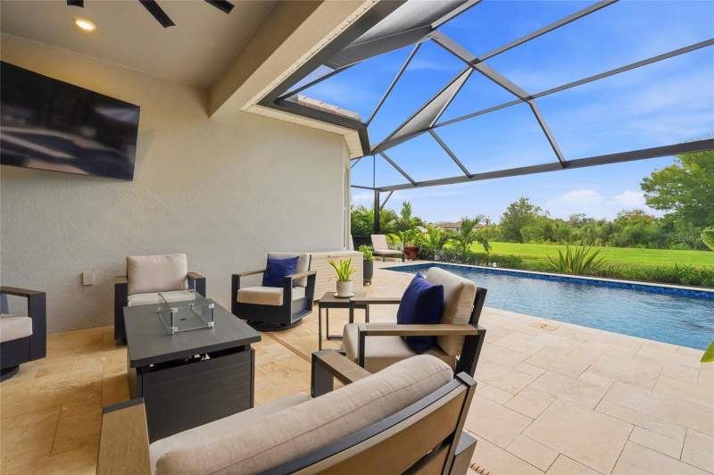 3 bedroom Single Family Residence at 11224 Seasons Way, Esplanade North At Artisan Lakes Subph I, Palmetto — photo 4