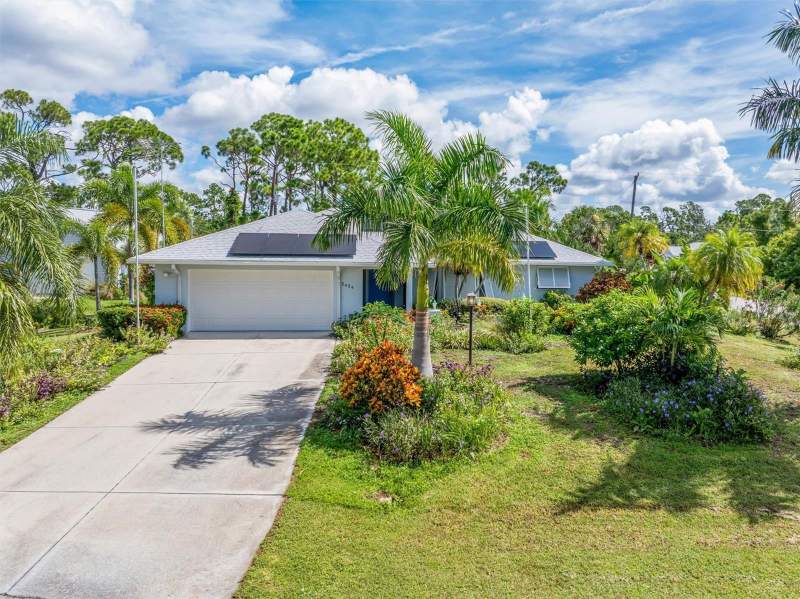3 bedroom Single Family Residence at 5424 Anderson Road, Port Charlotte Sec 053, Port Charlotte — photo 2