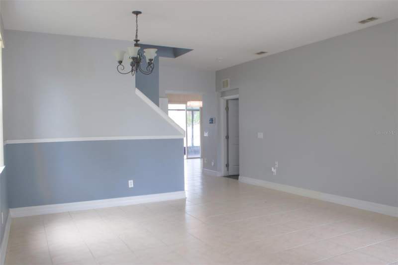 6 bedroom Single Family Residence at 1338 Blackwater Pond Drive, Waterford Trls Ph I, Orlando — photo 2