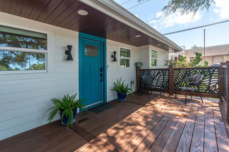 6 bedroom Single Family Residence at 6921 Mango Avenue, Pasadena On The Gulf Sec B, St Petersburg — photo 5