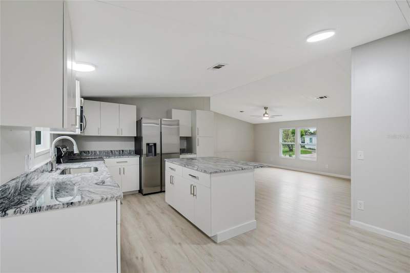 3 bedroom Manufactured Home at 4321 SPARTAN DRIVE, CHARLIN PARK, ORLANDO — photo 4