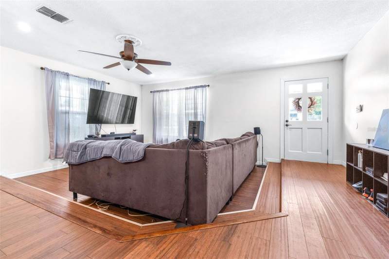 4 bedroom Single Family Residence at 37237 Nicole Avenue, Fort King Acres, Zephyrhills — photo 3