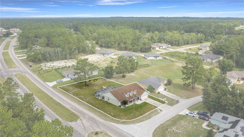 3 bedroom Single Family Residence at 8061 SW 134th Loop, Marion Oaks, Ocala — photo 5