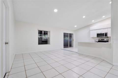 11224 Cypress Leaf Drive, Orlando FL - photo 6 of 35