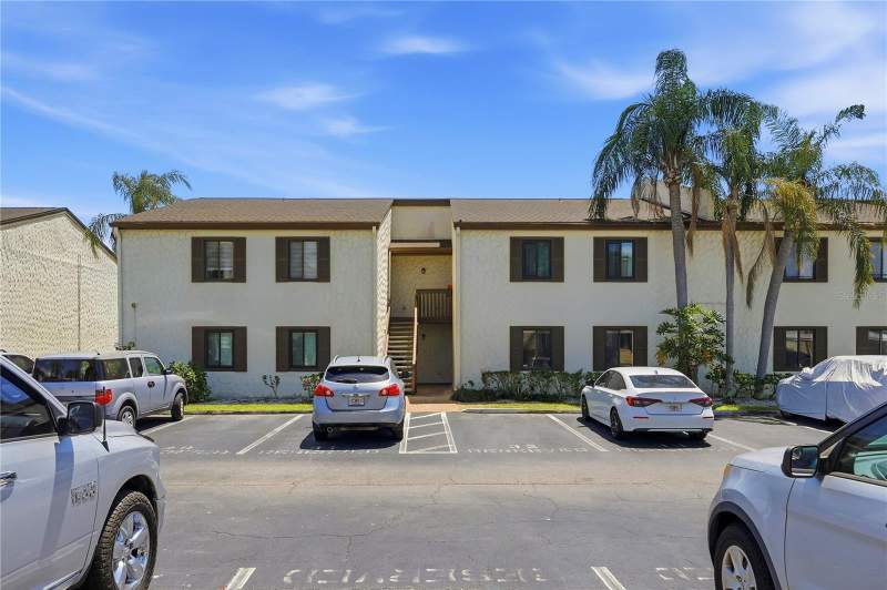 Peppertree Lake Condo