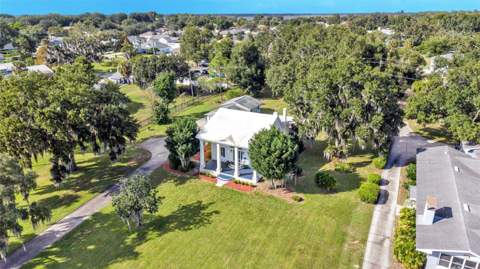 1542 Lake Ariana Boulevard, Auburndale FL - photo 8 of 70