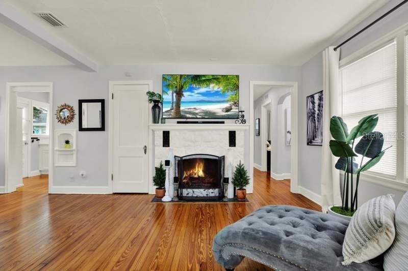 2 bedroom Single Family Residence at 306 N Highland Avenue, Hillcrest Sub 2 Rev, Clearwater — photo 3