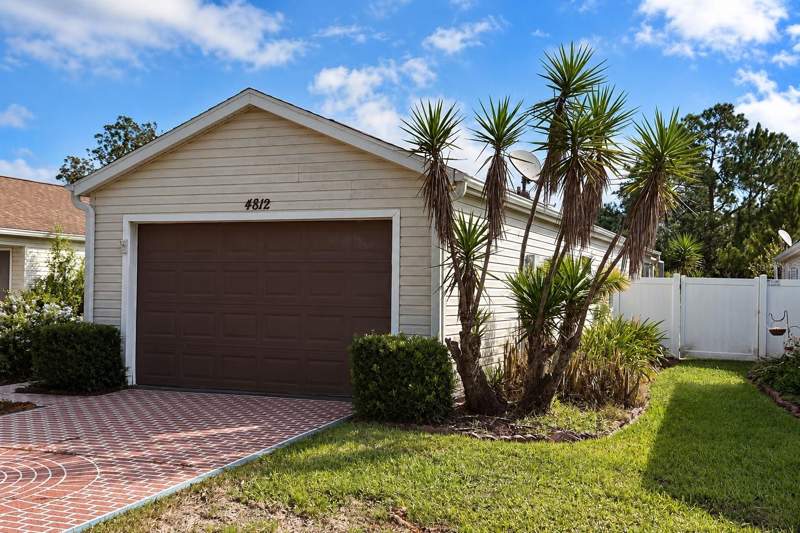 2 bedroom Single Family Residence at 4812 Heron Run Circle, Plantation At Leesburg Heron Run, Leesburg — photo 2