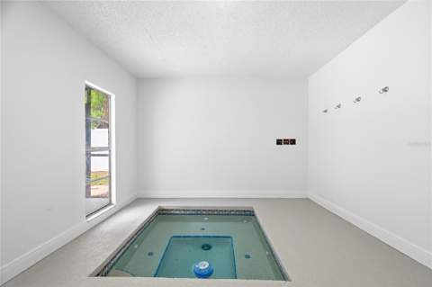 14207 Ashburn Place, Tampa FL - photo 10 of 62